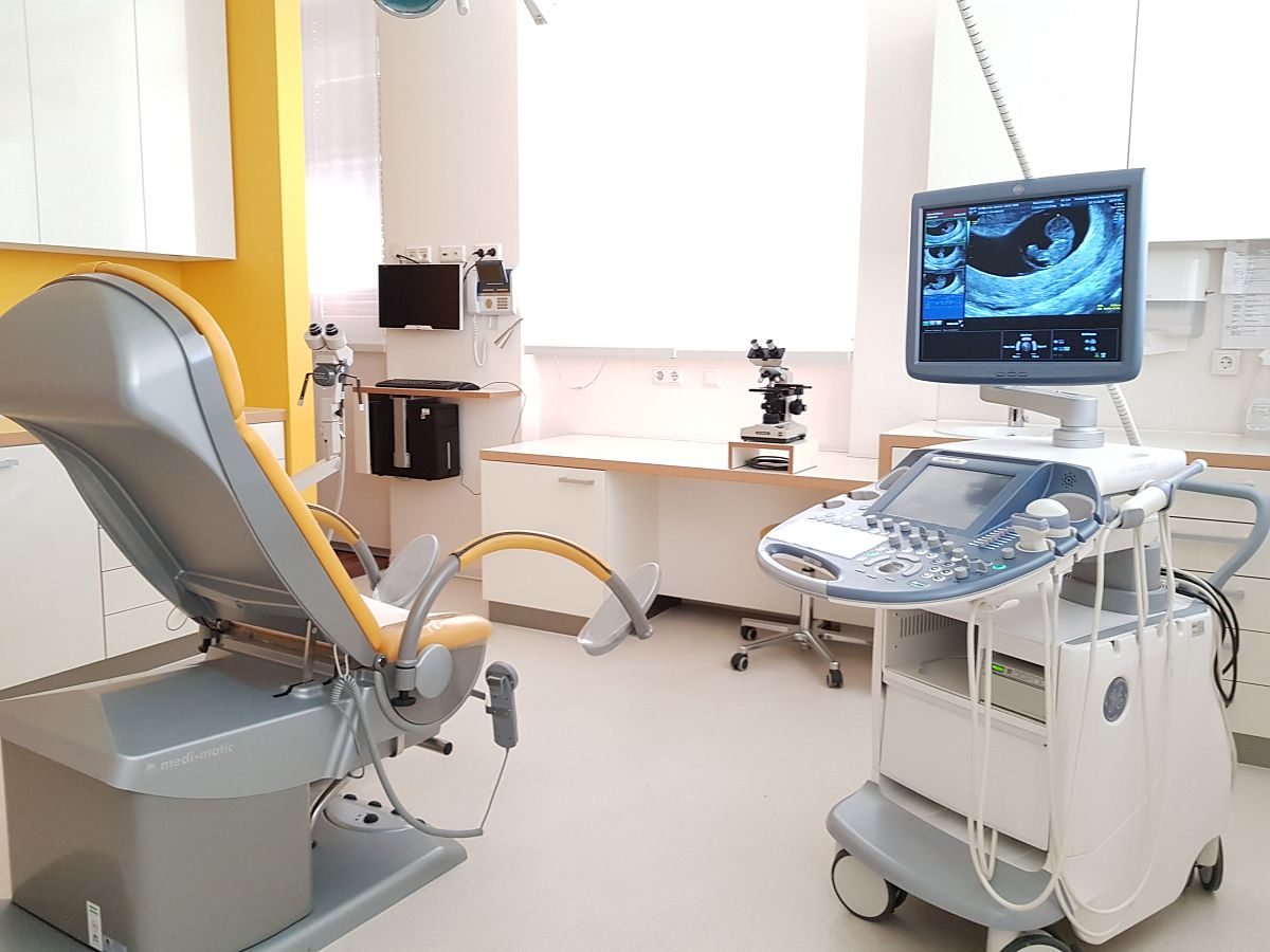 Fachaerzte-Gynaekologie-Geburtshilfe-ultraschall